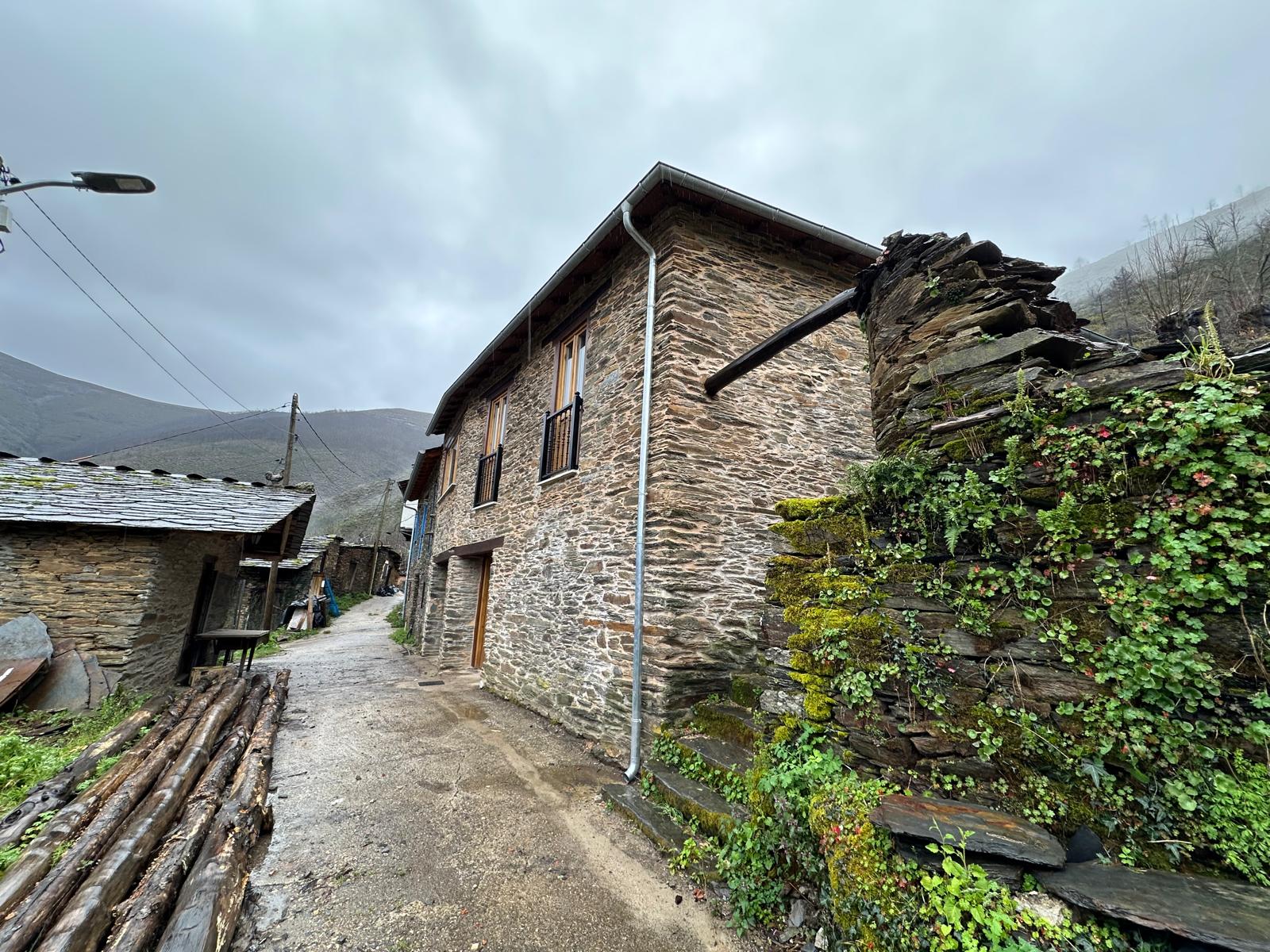 Alojamiento rural en Vilar do Courel - Galicia